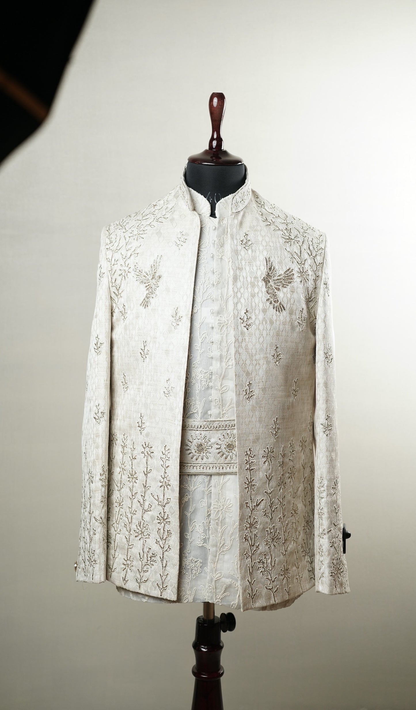 Ivory Embroidered Open-Style Jacket Set